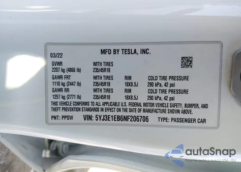 2022 Tesla Model 3 Long Range Dual Motor All-Wheel Drive z USA, uszkodzony, nr VIN 5YJ3E1EB6NF206706